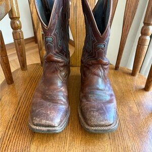 Cody James Men's Cowhide Brown Western Boots